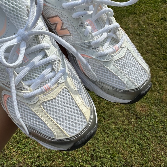 New Balance 530 - Picture 11 of 12